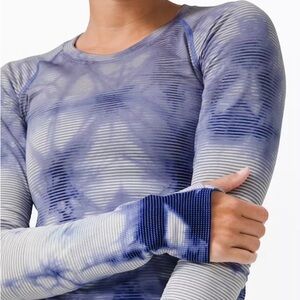size 2 lululemon swiftly tech 2.0 long sleeve, blue tie dye